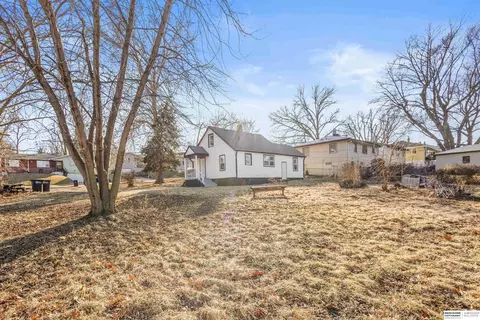 Exterior - 4502 Spring St, Omaha, NE 68106 photo 3 of 3