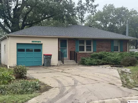 3109 N 65 St, Lincoln, NE 68507