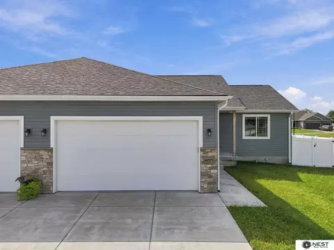4071 W Gary Gateley St, Lincoln, NE 68524
