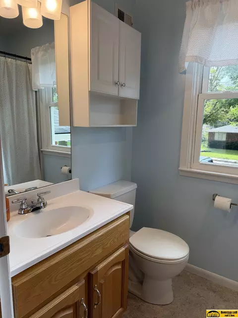 Bath - 1500 S 4th Ave, Beatrice, NE 68310 photo 1 of 1