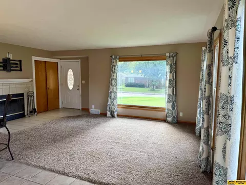 Living - 1500 S 4th Ave, Beatrice, NE 68310 photo 1 of 4
