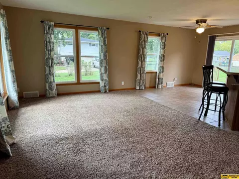 Living - 1500 S 4th Ave, Beatrice, NE 68310 photo 2 of 4