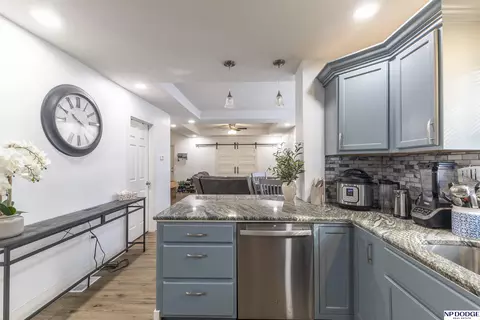 Kitchen - 3341 Meredith Ave, Omaha, NE 68111 photo 2 of 3