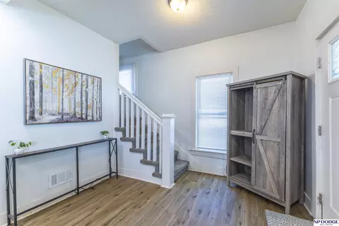 Entry Way - 3341 Meredith Ave, Omaha, NE 68111 photo 1 of 4
