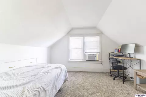 Bedroom - 3341 Meredith Ave, Omaha, NE 68111 photo 5 of 7