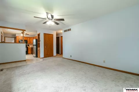 Living - 1610 N 18th St, Beatrice, NE 68310 photo 3 of 4