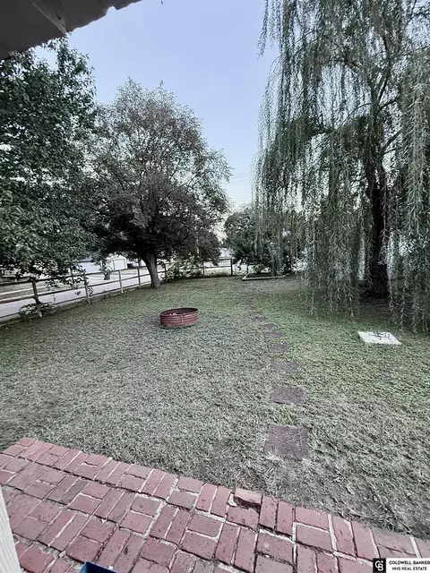 Exterior - 1423 High St, Beatrice, NE 68310 photo 5 of 5