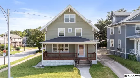 3405 Cuming St, Omaha, NE 68131