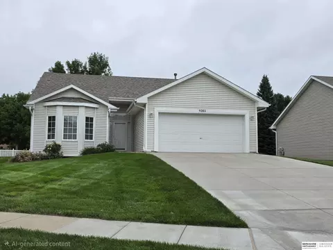 9203 Hillcrest Dr, La Vista, NE 68128