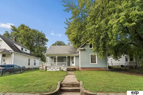 152 Harrison St, Council Bluffs, IA 51503