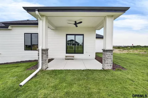 20102 S St, Omaha, NE 68135 photo 37