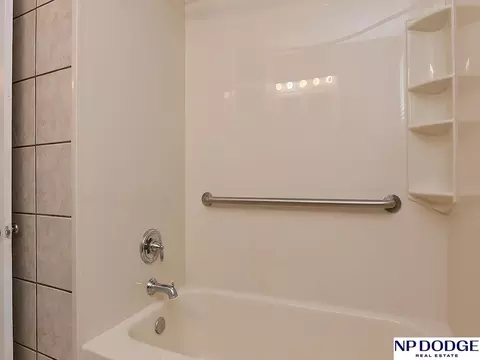 Bath - 6830 Pacific St, Omaha, NE 68106 photo 3 of 3