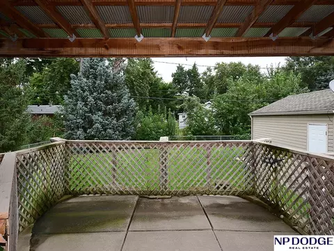 Exterior - 6830 Pacific St, Omaha, NE 68106 photo 2 of 4