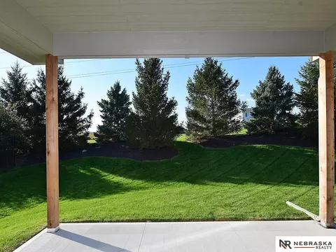 Exterior - 21007 E St, Elkhorn, NE 68022 photo 7 of 7