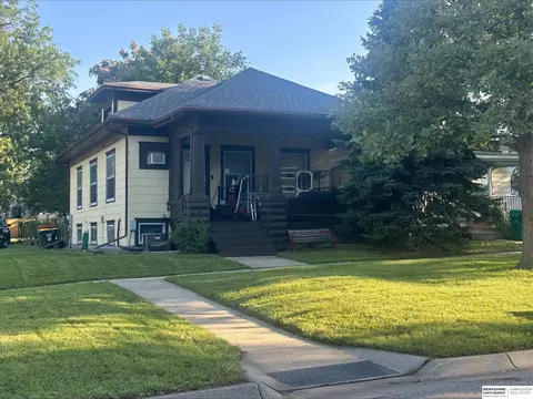 800 Sumner St, Lincoln, NE 68502