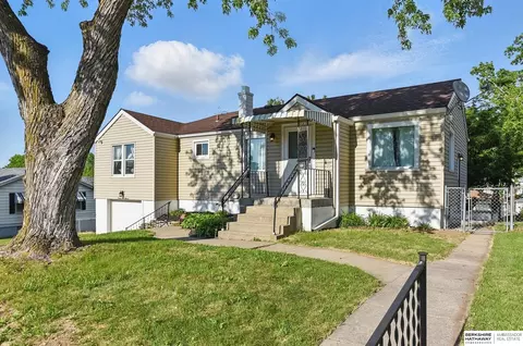 2311 N 71st St, Omaha, NE 68104