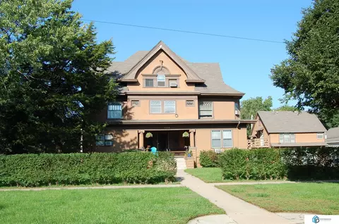 1339 S 19th St, Lincoln, NE 68502