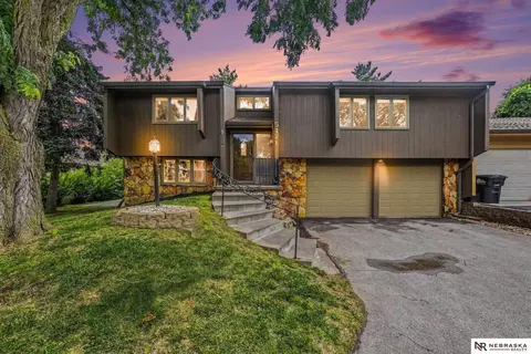 5171 S 150th Plz, Omaha, NE 68137