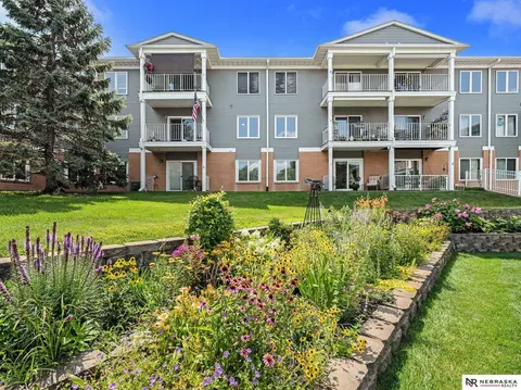 3001 S 51st Street Ct #372, Lincoln, NE 68506