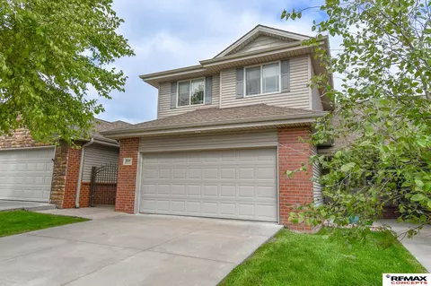 3814 Pablo Ln, Lincoln, NE 68516