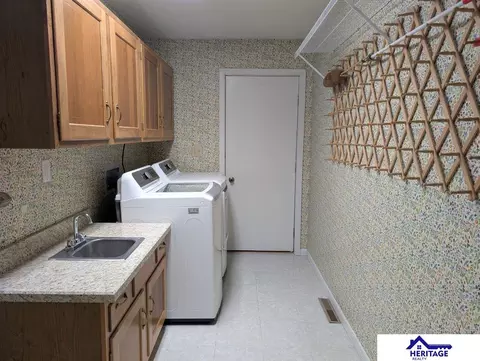 Other - 655 E 8th St, York, NE 68467 photo 5 of 11