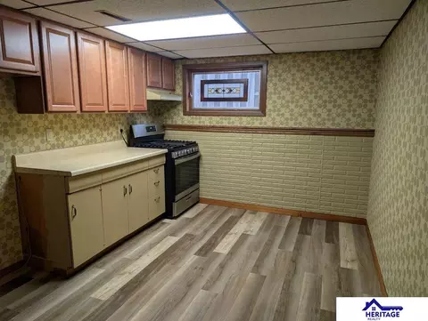 Kitchen - 655 E 8th St, York, NE 68467 photo 4 of 4