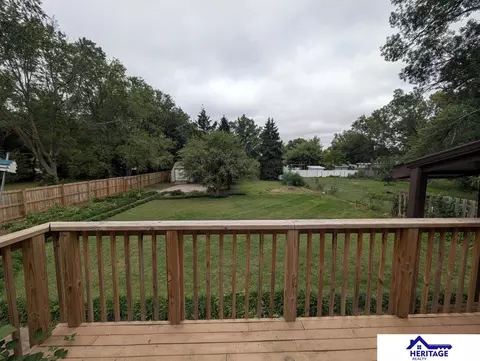 Exterior - 655 E 8th St, York, NE 68467 photo 8 of 13