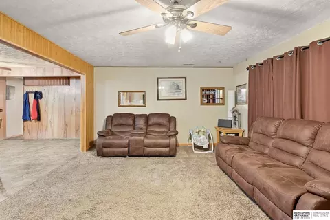 240 E St, Eagle, NE 68347 photo 5