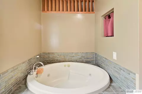 240 E St, Eagle, NE 68347 photo 19