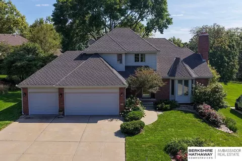 16573 Hascall St, Omaha, NE 68130