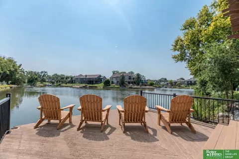 2713 Lakeview Cir, Plattsmouth, NE 68048