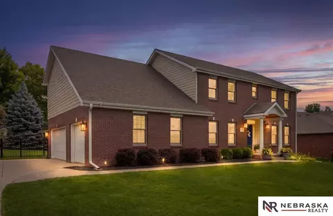 6808 Ridge Rd, Lincoln, NE 68512