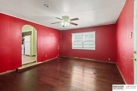 Living - 440 State St, Lyons, NE 68038 photo 2 of 4