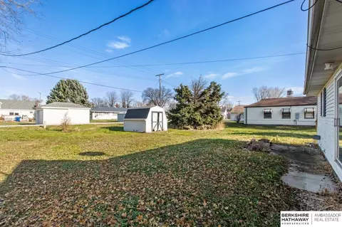 Exterior - 440 State St, Lyons, NE 68038 photo 2 of 4