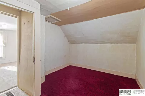 Bedroom - 440 State St, Lyons, NE 68038 photo 2 of 4