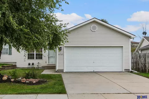 4715 W Ramsey Rd, Lincoln, NE 68524