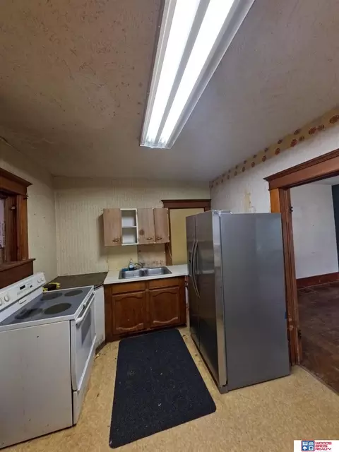 Kitchen - 211 E 8th St, Stromsburg, NE 68666 photo 2 of 2