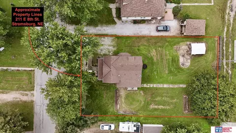 View/Area - 211 E 8th St, Stromsburg, NE 68666 photo 1 of 2