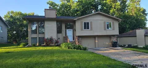 14623 Jefferson St, Omaha, NE 68137