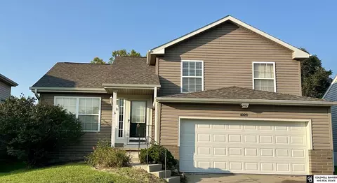 6325 N 128th St, Omaha, NE 68164