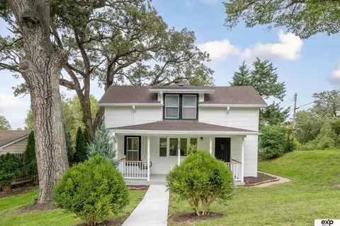 1302 Avenue A, Plattsmouth, NE 68048