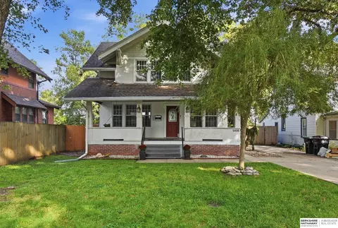 5435 Florence Blvd, Omaha, NE 68110