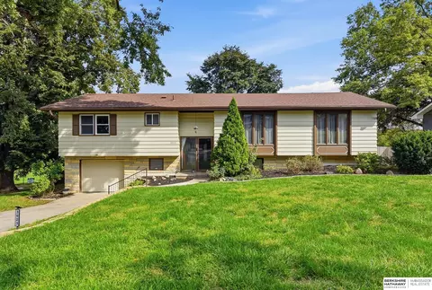 3023 N 75th Ave, Omaha, NE 68134