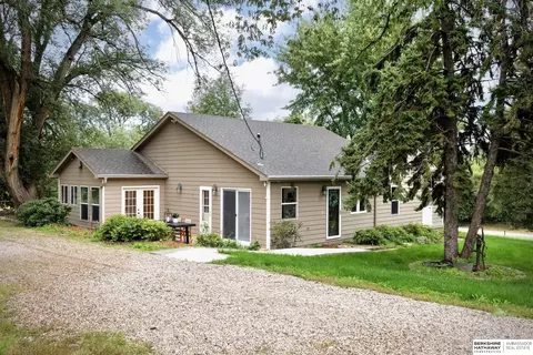 702 County Road K, Yutan, NE 68073