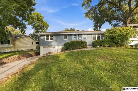 2317 S 123 St, Omaha, NE 68144