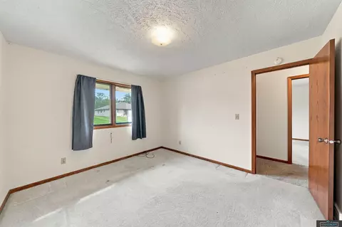 Bedroom - 1316 N 16th St, Beatrice, NE 68310 photo 4 of 6