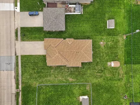 View/Area - 1316 N 16th St, Beatrice, NE 68310 photo 2 of 5