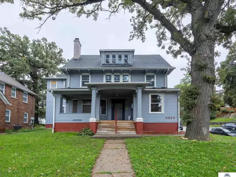 3525 Cuming St, Omaha, NE 68131