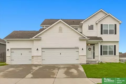 12920 S 54 St, Papillion, NE 68133