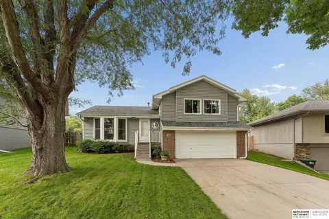 15286 U St, Omaha, NE 68137